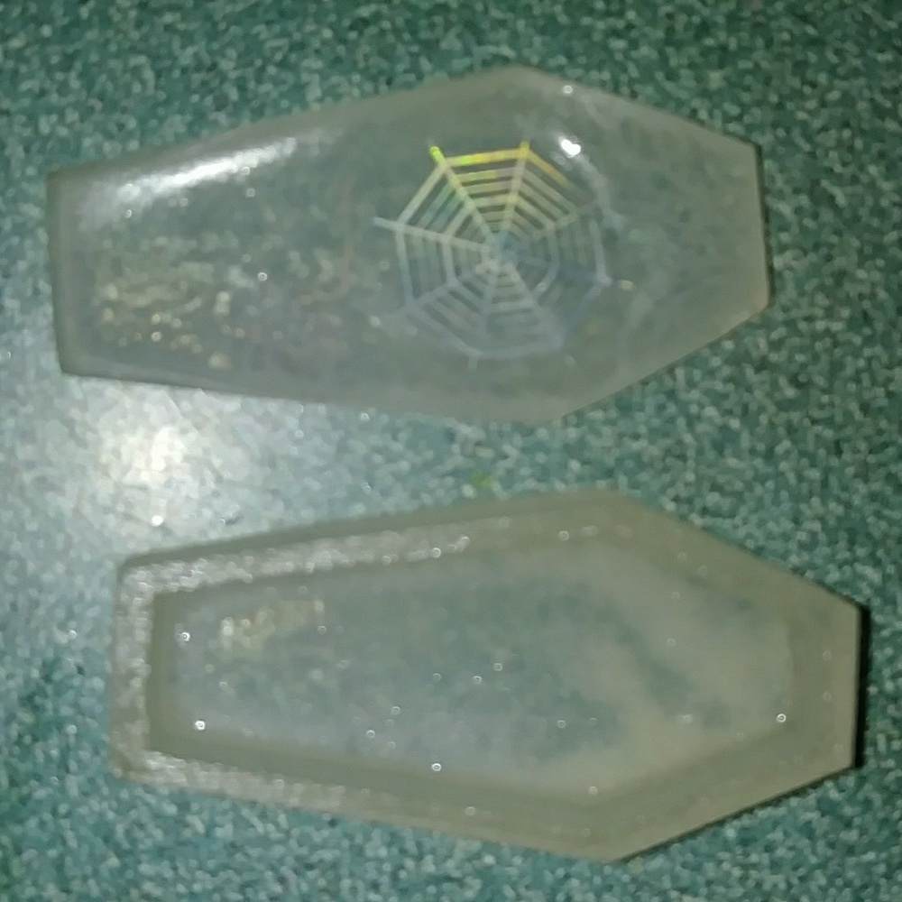 MINIATURE COFFIN JEWELRY ALSO CAN B SPECIALLY MADE